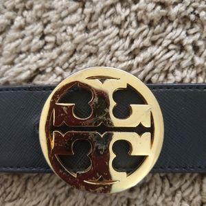 Tory Burch 1.5 inch Leather Belt- Reversible